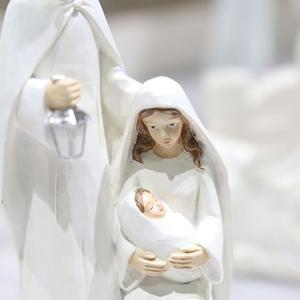거룩한 가족 동상 마리아 조셉 피규어 예수 입상 공예 컬렉션 홈 선반 장식을위한 수지 탄생 장면