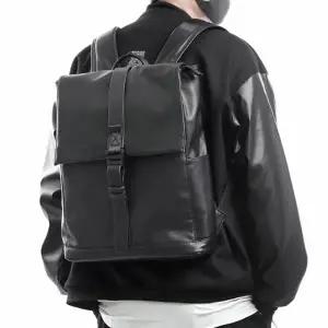 가죽레더 남자여행용 백팩 노트북 후크 2중 잠금 백팩