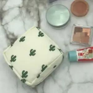 1개 패브릭 파우치 생활방수 생리대 케이블 휴대용 보 (WE32ED4)