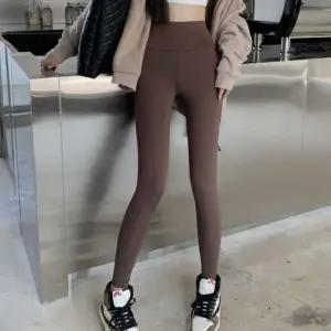 [아우트]스포츠 심리스 컷팅 필라테스바지 레깅스