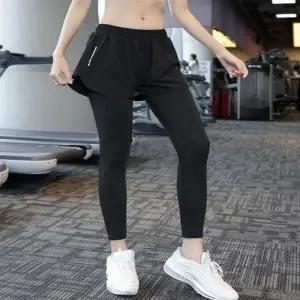 [아우트]포켓 헬스장 봄레깅스 때 반바지 일체형