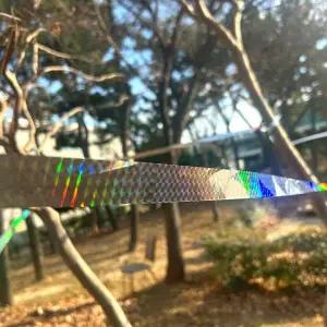 새를 아주는 반사 필름형 테이프