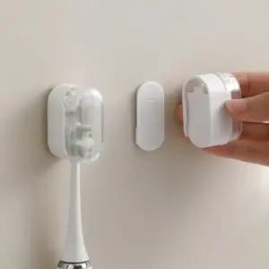 뚜껑 칫솔홀더 무타공 칫솔거치대 커버형 칫솔걸이_23506083