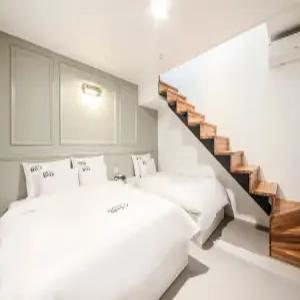 [전북 모텔] 군산 HOTEL BOX (군산)