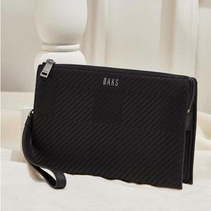 [닥스](강남점)DBBA2E305 [GREAT HOUSE CHECK] 블랙 체크배색 소가죽 클러치백