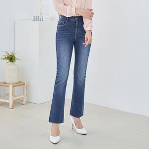 [진마니아]중청 스판 바텀컷팅 보아털본딩기모 부츠컷 데님 팬츠