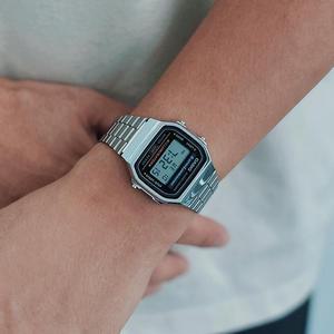 CASIO 카시오 빈티지 실버 디지털시계 A168
