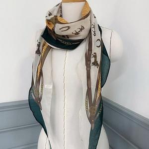 [애슬릿] 말 배색 봄 가을 얇은 마름모 롱 빅 스카프