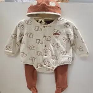 [압소바] 위니 모자 바디슈트세트 AX710626