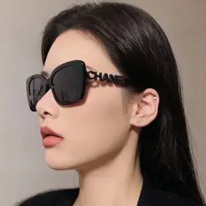 샤넬 편광 선글라스 CH5422B C501/T8 명품 사각 오버핏 뿔테