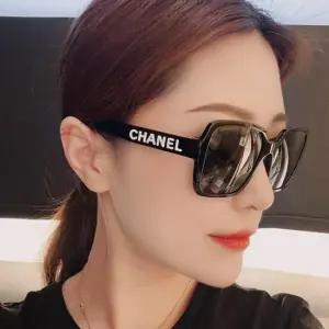 샤넬 선글라스 CH5408 1026/S4 명품 로고 스퀘어 뿔테