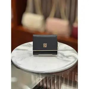 [시흥점][루이까또즈]루이까또즈 여성 반지갑 SP1FM01BL