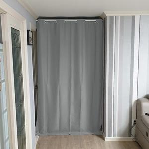 중문커튼 카페 냉장고 바람막이 암막커튼 현관문 압축봉 가림막