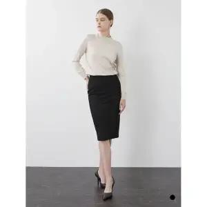 갤러리아 올리비아로렌 사선절개 기본라인 스커트 VOPGK3W9121
