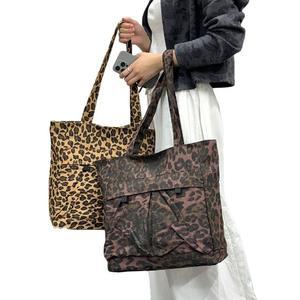 신상 여자 포켓 토트백 가방 캐주얼 호피 숄더백 (WFFRC4U)