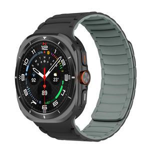 갤럭시 워치 울트라 러기드 실리콘 마그네틱 스트랩 밴드 47mm 블랙/라이트그린