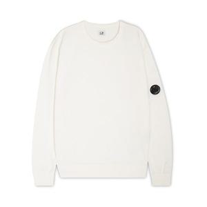 [CP컴퍼니] 남성 렌즈 와펜 화이트 맨투맨 18CMSS019A 002246G 103