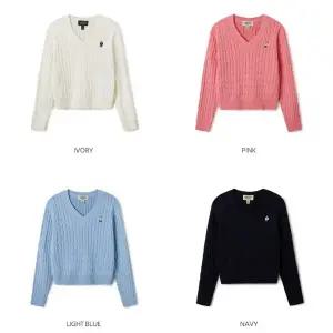 [후아유] 스티브 브이넥 케이블 스웨터 (WHKAF1104F)