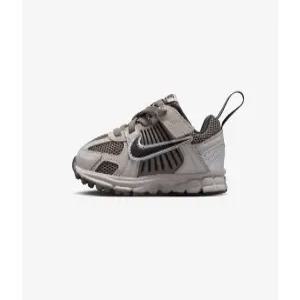 (국내매장판) 나이키 보메로 5 아기 아동 베이비 칼리지 그레이 HF7000-010