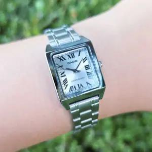 [대구백화점] [카시오(CASIO)]클래식 쿼츠 아날로그 스퀘어(LTP-V007D-7BDF 여성용)