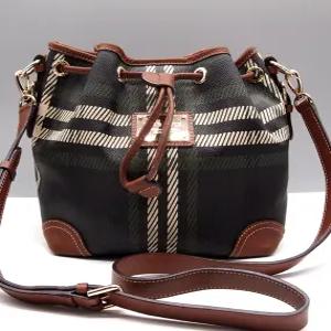 빈폴 체크 여자 복조리 가죽 빈티지 크로스백 가방
