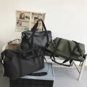 여행가방 캐쥬얼 토트백 남성크로스백 여행 보부상 남자