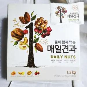 대봉식품 둘이 함께 먹는 매일 견과 건과 세트 1.2kg (20g x 60개입) 개별포장 트레이더스 유통