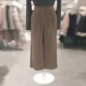 [리스트] 코듀로이 핀턱 와이드팬츠 (TWWSLO82210)