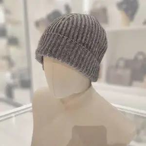 [헤지스](대구신세계)[Cashmere Blended] 그레이 멜란지 울캐시미어혼방 비니 HIHE5F501G2