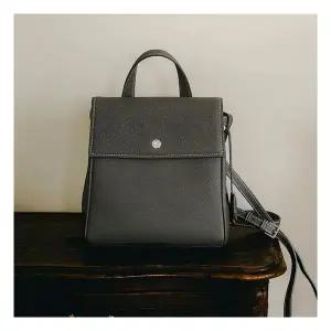 유메르 MRRV) TR 벨라르테여행용 백팩_그리스메이어 325823Moony