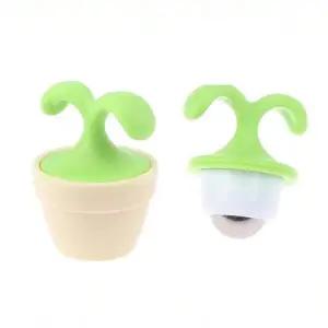 [골드스마일]미니 화분 새싹 모양 360도 회전볼 지압 셀프 마사지 어깨마사지