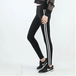 [아우트]허리 밴딩 옆 포인트 여성 레깅스 바지
