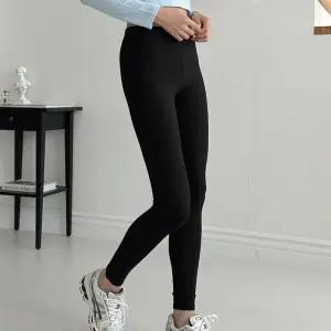 [아우트]여성 겨울 레깅스 데일리룩 타이즈