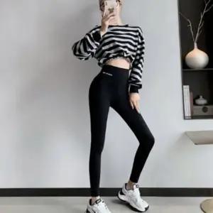 [아우트]레깅스 여자쫄쫄이바지 슬림 운동복 1P