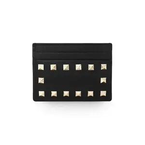 발렌티노 5W2P0486 BOL 0NO 락스터드 카드지갑