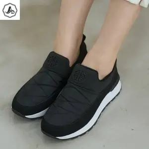 [애슬릿] 여성 방한 운동화 끈없는 스니커즈 겨울 패딩