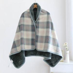 겨울 극세사 체크 무릎담요 어깨 똑딱이단추 차량용 선물용 블랭킷담요