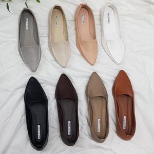 천연소가죽 빌린 스틸레토 플랫 로퍼