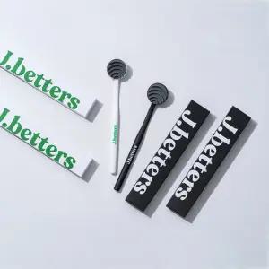 제이베럴즈 혀클리너 블랙2개+화이트2개 (총4개)