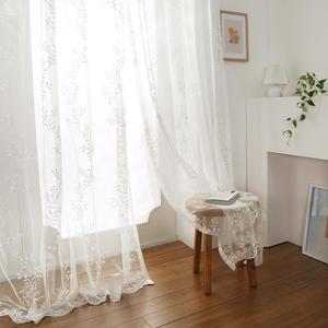 아리아 나뭇잎 자수 쉬폰 아일렛 커튼 창형 중형 화이트