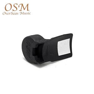 OSM 클라리넷 엄지 손 고무 패드