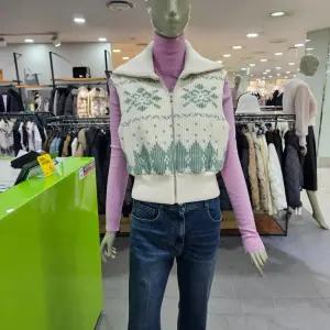 시슬리/애플아울렛/노스텔지아 니트 배색 베스트 SAJP32261