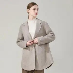 로코엘라 브리엘 울 핸드메이드 여성 케이프 코트