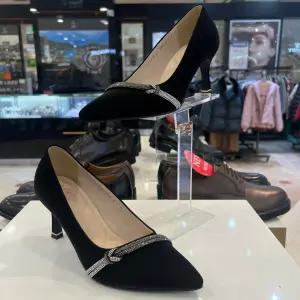 [모다아울렛][미소페]by미소페 여성 7cm 펌프스구두 112411007_BP