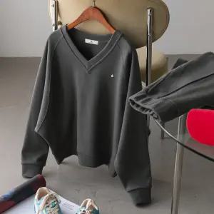 (안나앤모드) A. 애릿 레글런 메달 맨투맨[티셔츠D0205Q01]