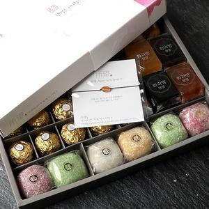 [합격소망]합격염원 엿+찹쌀떡+초콜릿+크림떡+양갱+소망팔찌 혼합 합격기원 선물세트 9호