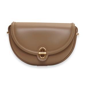 [롯데백화점]에스콰이아 신상 트렌드 하프문 미니 반달 새들 크로스백 ECCFHB648BE