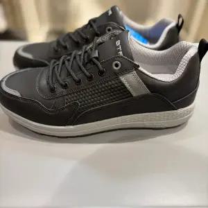 [대구백화점] [비티알]남성 사계절 스파이크리스골프화 버논(BSM1027M)