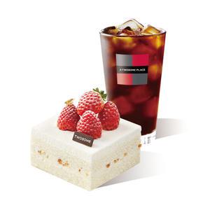 [투썸플레이스] 떠먹는 화이트 스초생 + 아메리카노 R