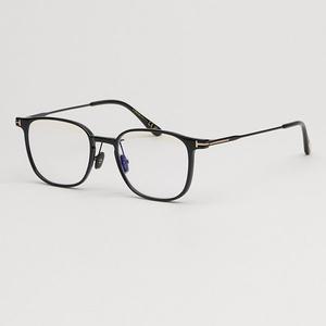 [톰포드] 블루라이트차단 안경테 TF5923KB 001 가벼운 블랙 뿔테